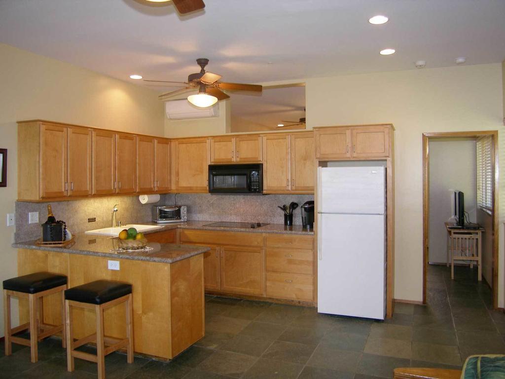 Aloha Aku Inn & Suites Kihei Kamer foto